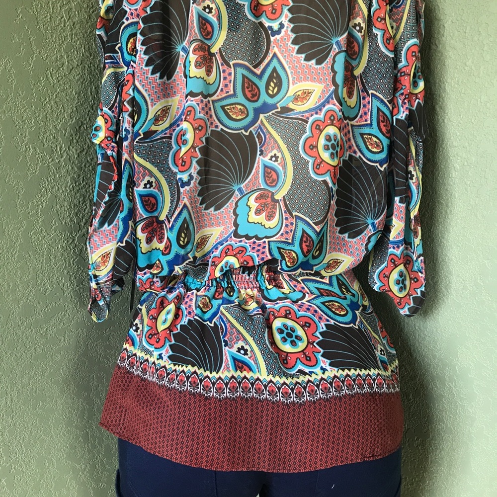 Spring fling blouse - Picture 2 of 6